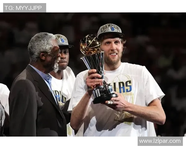 4月2日NBA精彩对决小牛队挑战勇士队CCTV5直播全程呈现